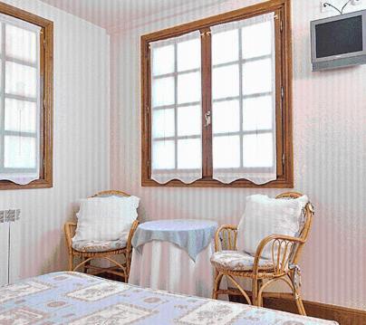 Hostal Lorentxo Olave Zimmer foto